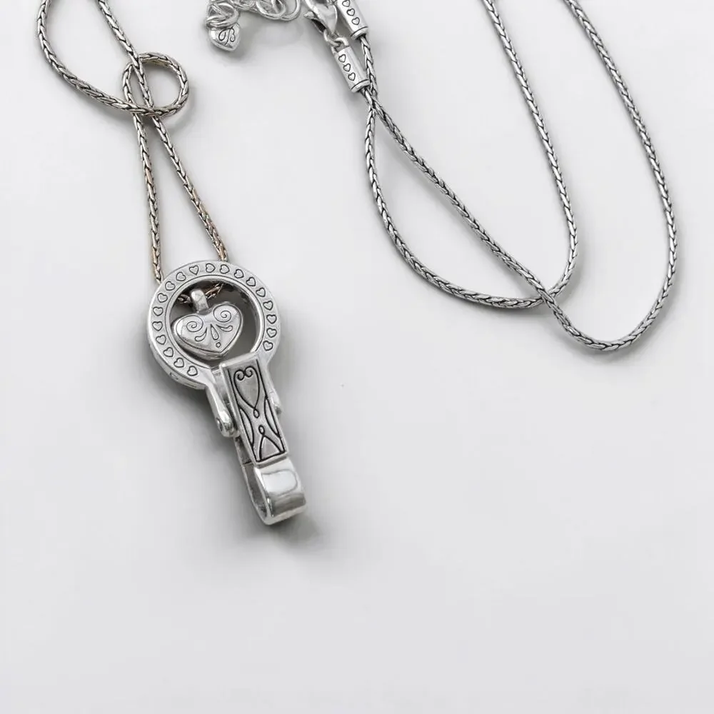 Brighton Lanyard Badge ID Holder Necklace Reversible Silver Heart Plated READ - Picture 5 of 6